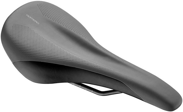 Giant Romero Saddle